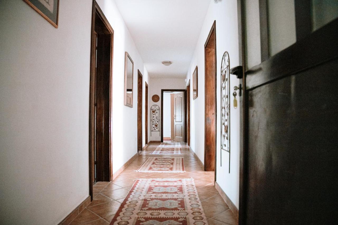 Apartment Ikar Mostar Buitenkant foto